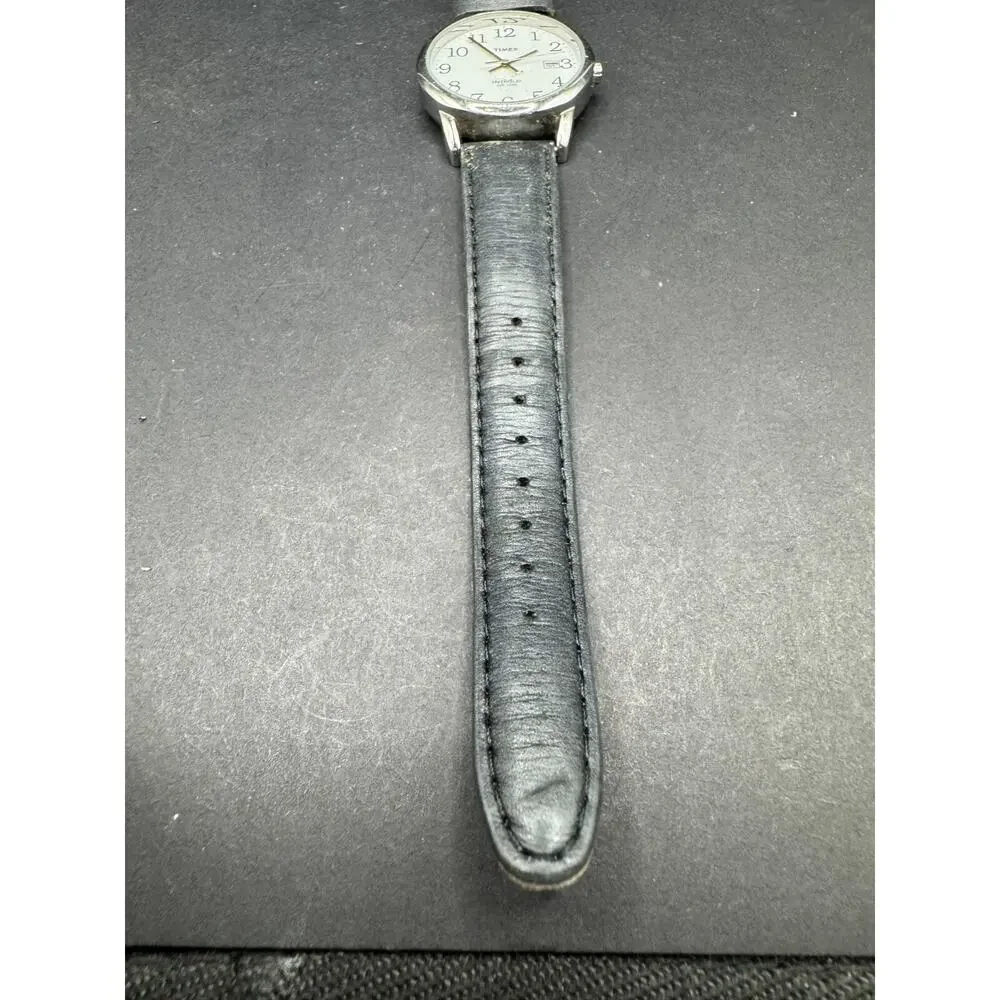 Timex Indiglo WR 30m Easy Reader Watch White Dial Black Leather Band 35mm